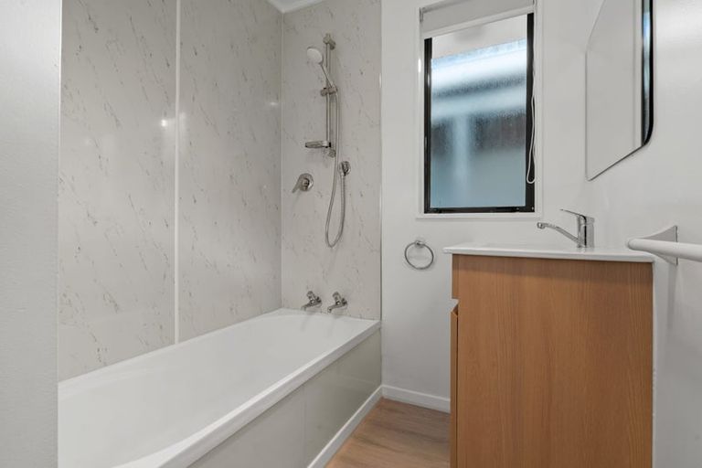 Photo of property in 1/33 Plunket Avenue, Papatoetoe, Auckland, 2104