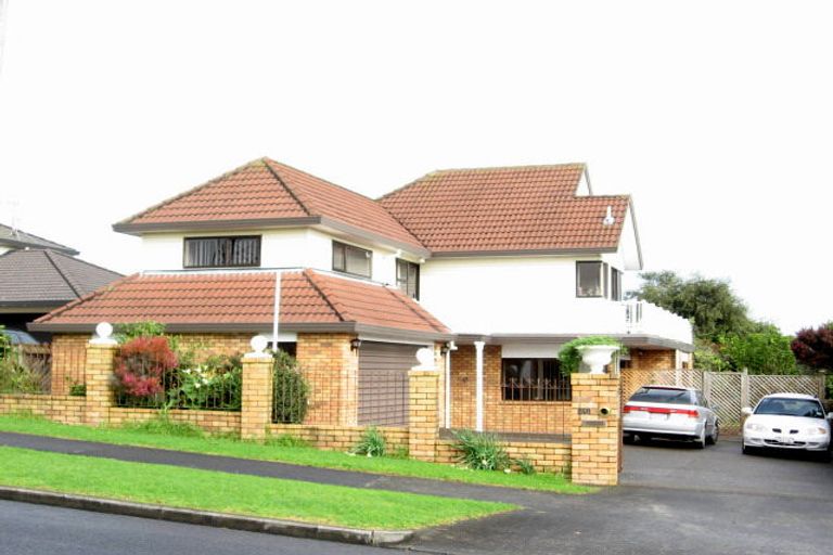 Photo of property in 40 Wairere Road, The Gardens, Auckland, 2105