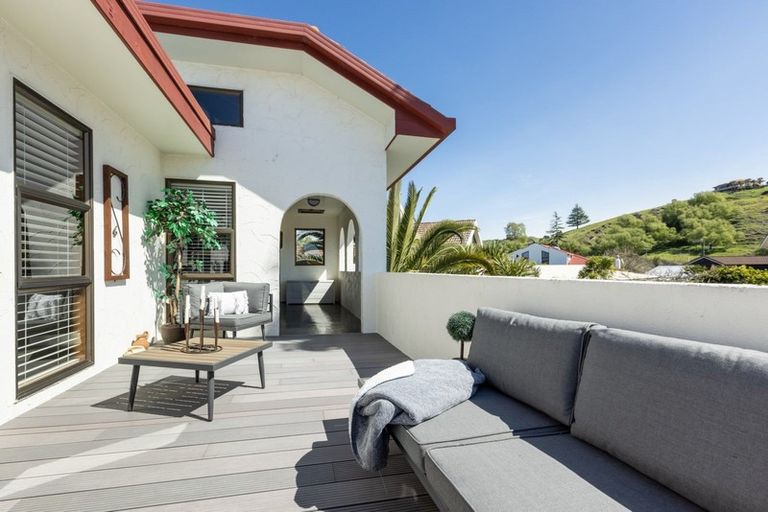 Photo of property in 7 Moana Place, Taradale, Napier, 4112