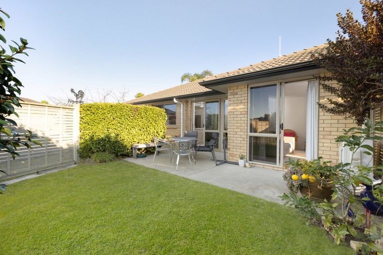 Photo of property in 724 Gloucester Road, Papamoa Beach, Papamoa, 3118