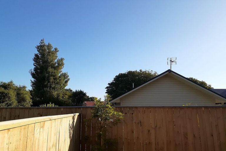 Photo of property in 22 Ron Deal Way, Epuni, Lower Hutt, 5011