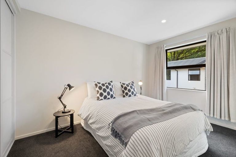 Photo of property in 9 Shingle Street, Sydenham, Christchurch, 8023
