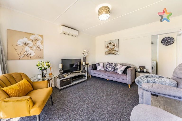 Photo of property in 1/1079 High Street, Taita, Lower Hutt, 5011