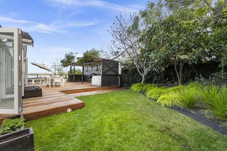 Photo of property in 785 Whangaparaoa Road, Manly, Whangaparaoa, 0930