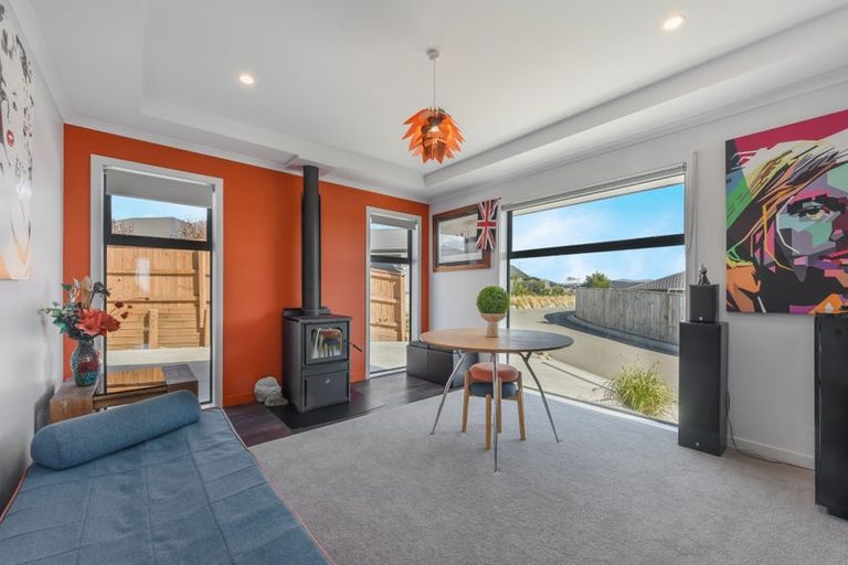 Photo of property in 60 Katania Heights, Brightwater, 7022