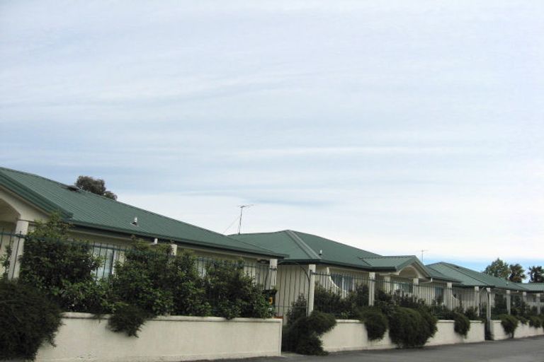 Photo of property in 4/58 Maxwell Road, Blenheim, 7201