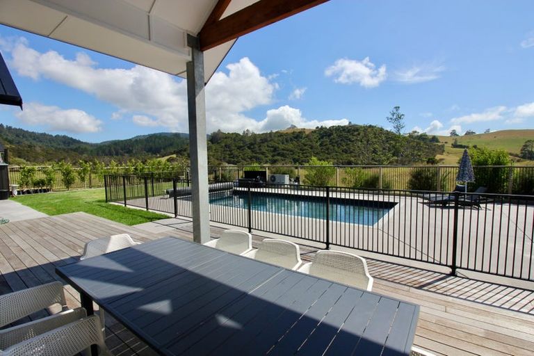 Photo of property in 6 Tohetea Lane, Wharekaho, Whitianga, 3510