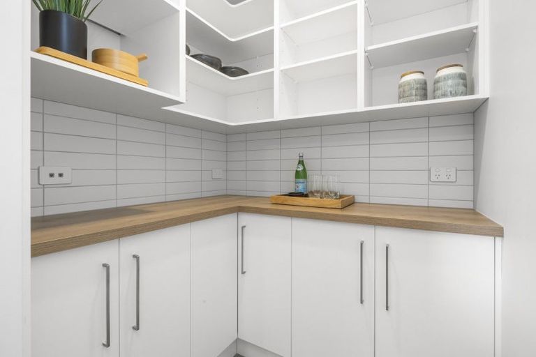 Photo of property in 23 Keri Rua Road, Leamington, 3495