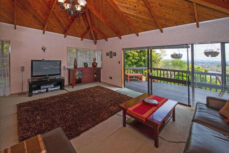 Photo of property in 15 Rakaia Rise, Clover Park, Auckland, 2019