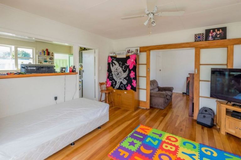 Photo of property in 220 Mill Road, Otaki, 5512