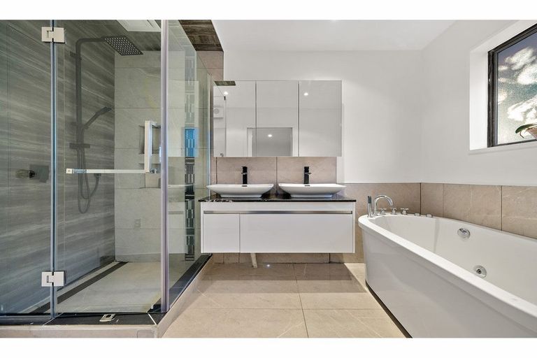 Photo of property in 70a Ottawa Road, Wainoni, Christchurch, 8061