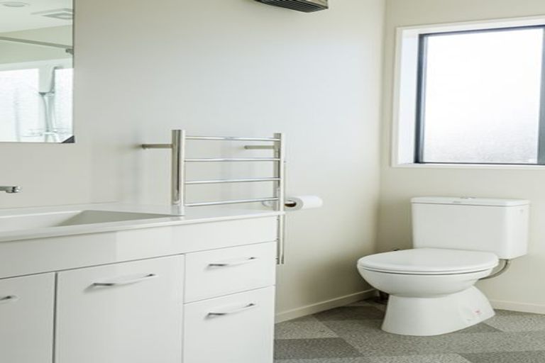 Photo of property in 23 Heyders Road, Spencerville, Christchurch, 8083