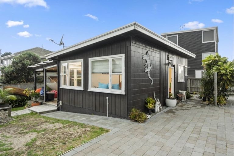 Photo of property in 9b Ulster Street, Mount Maunganui, 3116