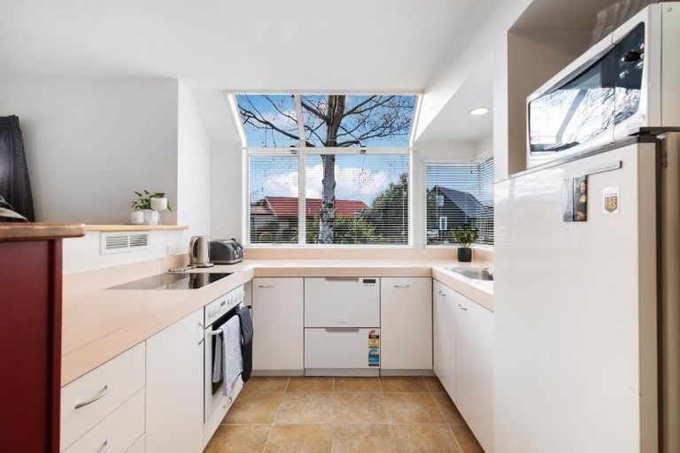 Photo of property in 17 Kawarau Place, Frankton, Queenstown, 9300