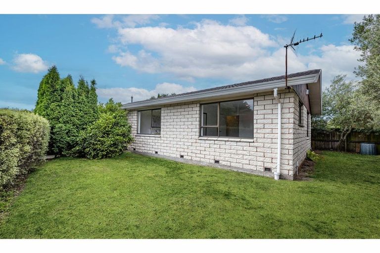 Photo of property in 70 Orrick Crescent, Avondale, Christchurch, 8061