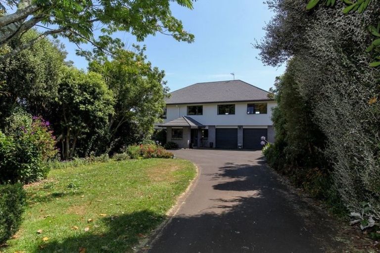 Photo of property in 7 Byron Place, Whalers Gate, New Plymouth, 4310