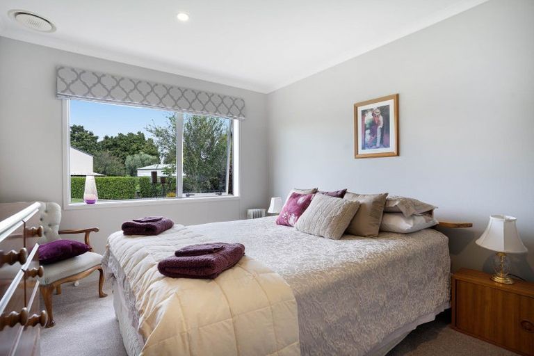 Photo of property in 3 Camellia Lane, Carterton, 5713