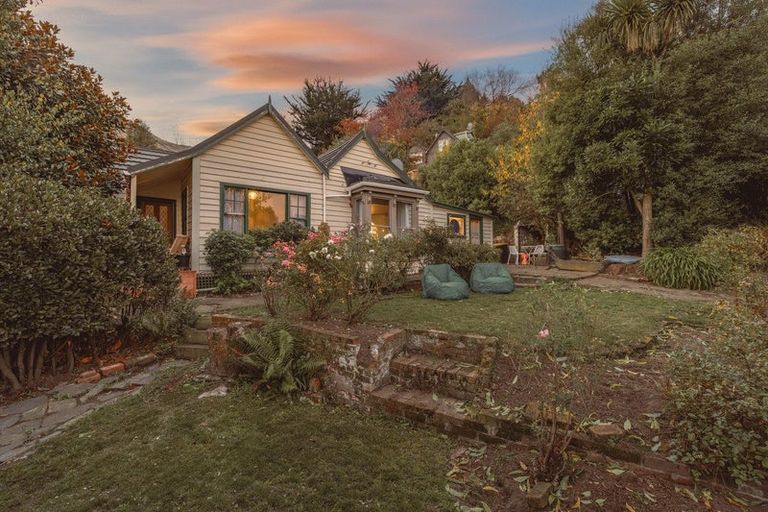 Photo of property in 24a Voelas Road, Lyttelton, 8082