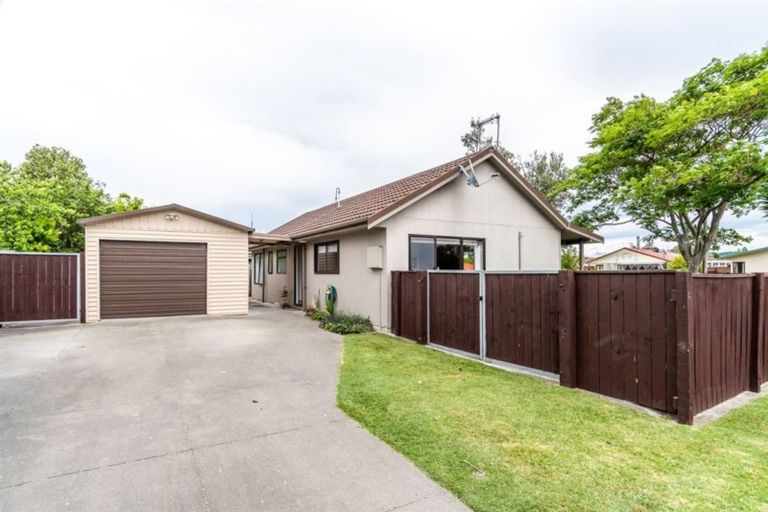 Photo of property in 1 Beveridge Place, Greenmeadows, Napier, 4112
