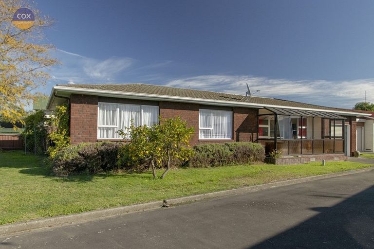 Photo of property in 1/3 Murphy Road, Taradale, Napier, 4112