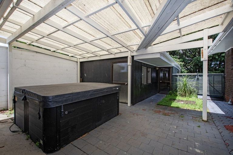 Photo of property in 21 Kotare Crescent, Maunu, Whangarei, 0110