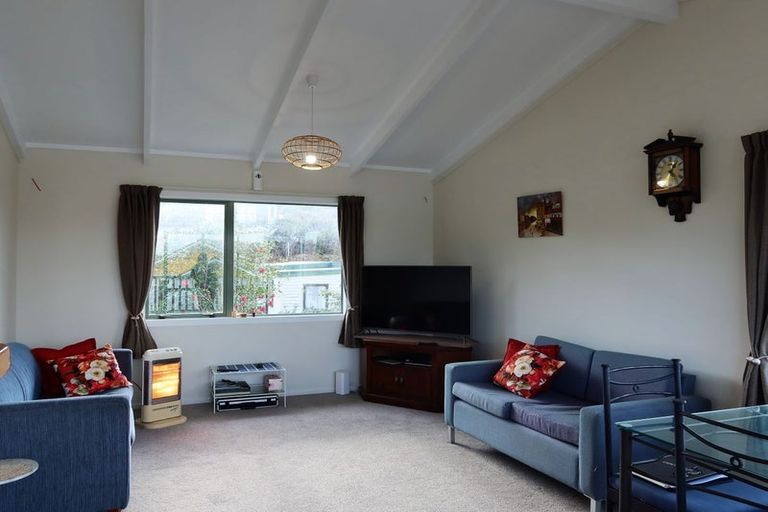 Photo of property in 21 Mariner Cove Road, Tinopai, Matakohe, 0593