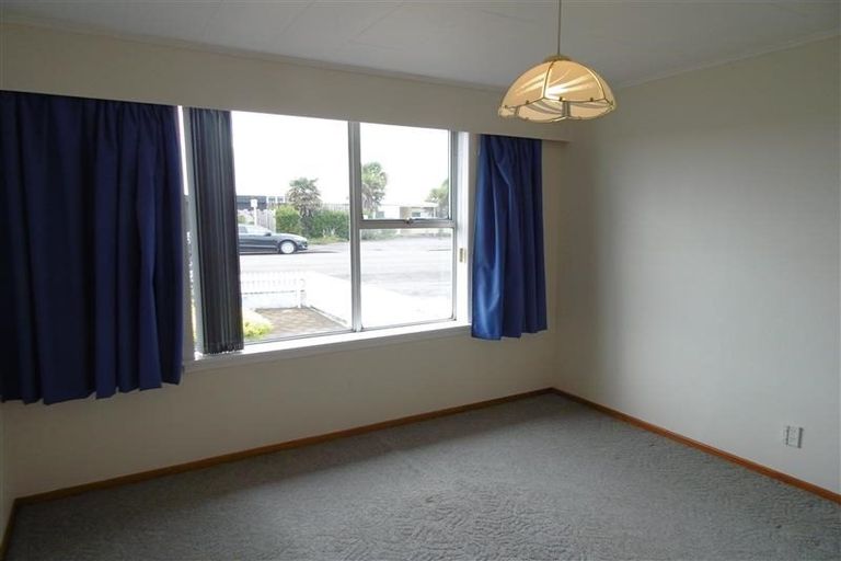 Photo of property in 42a Sackville Street, Fitzroy, New Plymouth, 4312