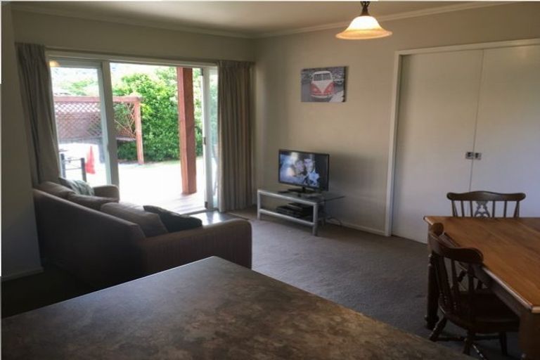 Photo of property in 14 Frye Crescent, Albert Town, Wanaka, 9305