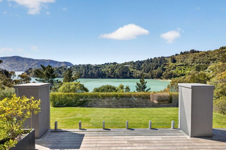 Photo of property in 11 Kaioruru Lane, Charteris Bay, Lyttelton, 8971