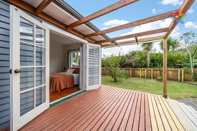 Photo of property in 7 Tawhai Street, Stokes Valley, Lower Hutt, 5019