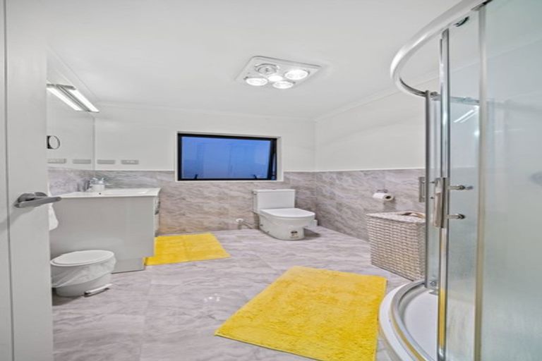 Photo of property in 14 Kereru Rise, Papakura, 2110