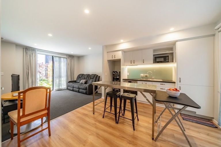 Photo of property in 4/185 High Street, Hutt Central, Lower Hutt, 5010