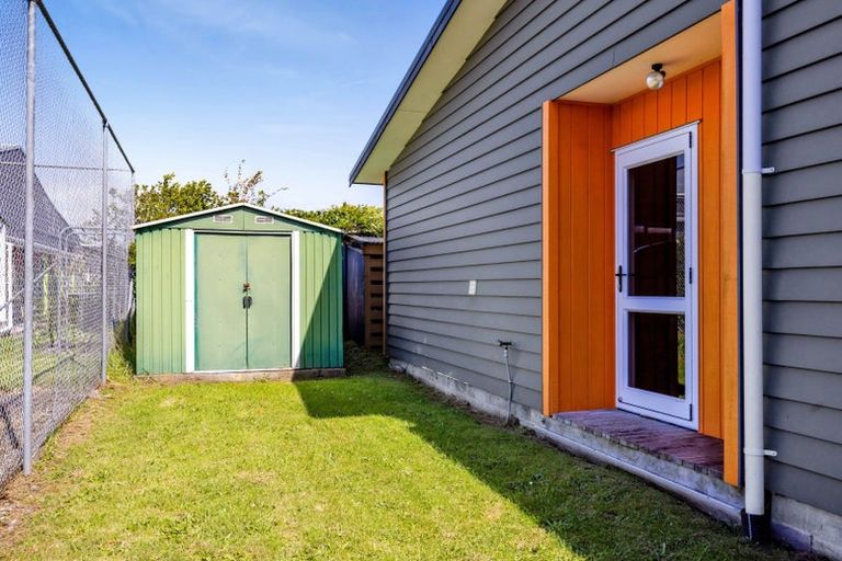 Photo of property in 18 Fox Street, Okato, 4335