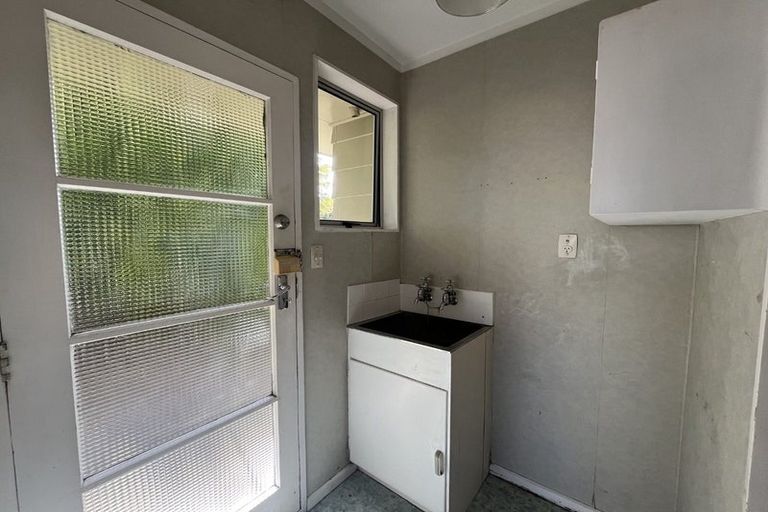 Photo of property in 16 Hicks Crescent, Waikanae Beach, Waikanae, 5036