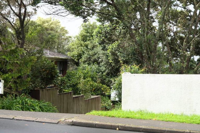 Photo of property in 72 Ridge Road, Howick, Auckland, 2014