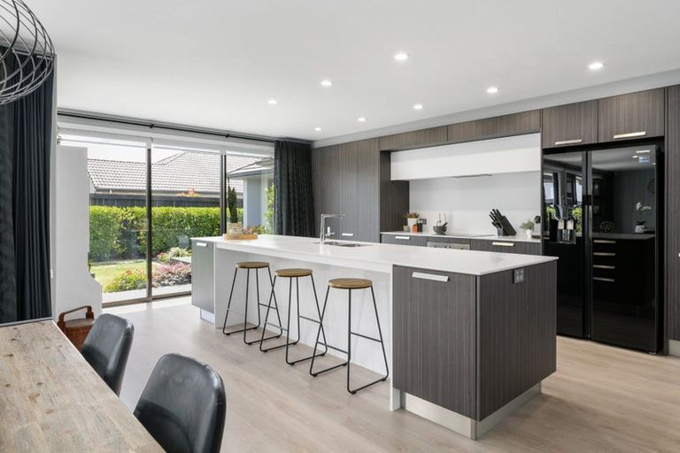 Photo of property in 8 Sentinel Court, Flagstaff, Hamilton, 3210