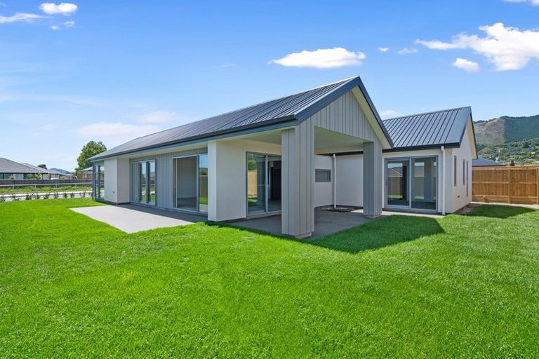 Photo of property in 106 Bateup Road, Hope, Richmond, 7020