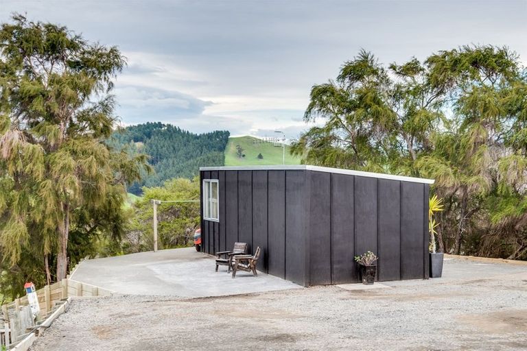 Photo of property in 55 Avery Road, Eskdale, Napier, 4182