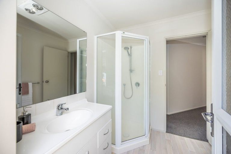 Photo of property in 2/9 Beatty Street, Melville, Hamilton, 3206