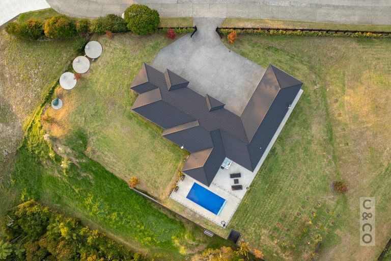 Photo of property in 43e Terry Smyth Drive, Kumeu, 0892