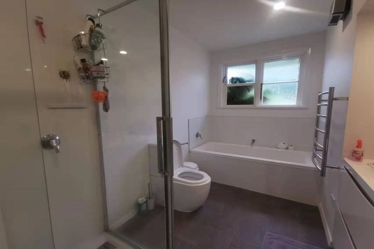 Photo of property in 35 Attlee Crescent, Bryndwr, Christchurch, 8053