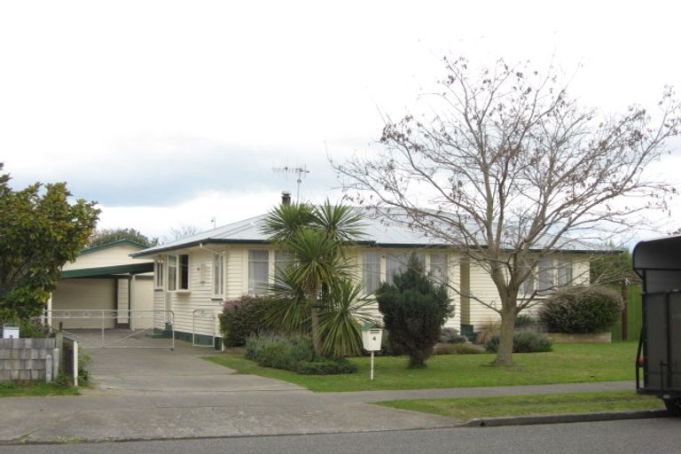 Photo of property in 4 Trinity Crescent, Pirimai, Napier, 4112