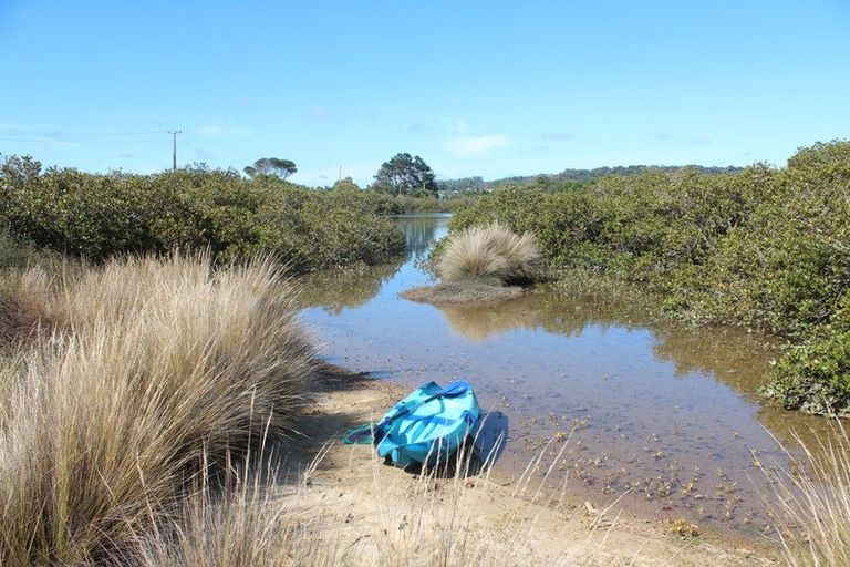 Photo of property in 4 Thelma Road, Mangawhai Heads, Mangawhai, 0505