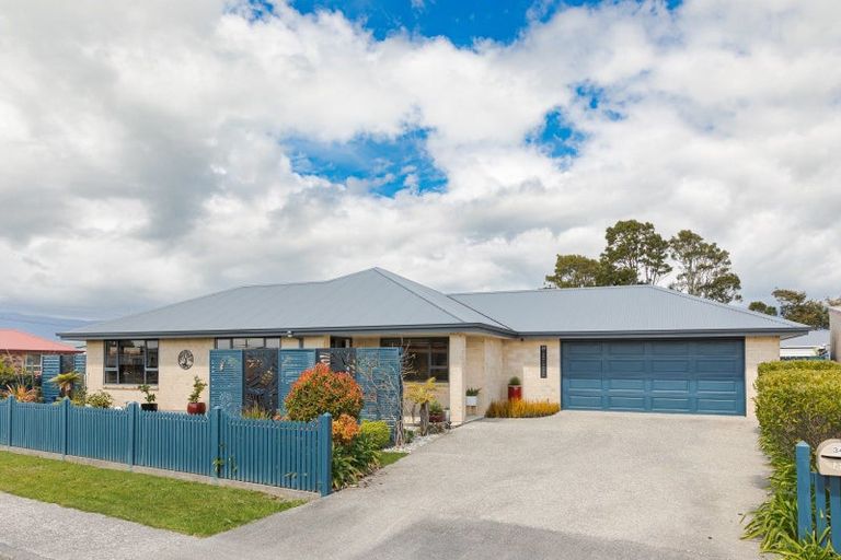 Photo of property in 34 Fonblanque Street, Westport, 7825