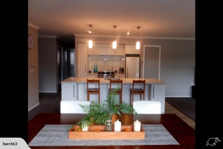 Photo of property in 38 Sue Avenue, Otaki, 5512