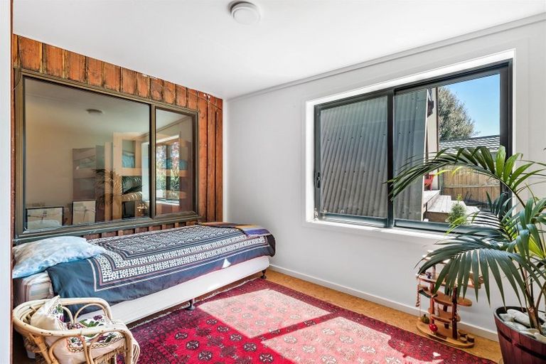 Photo of property in 8 Sargood Drive, Wanaka, 9305