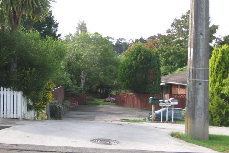 Photo of property in 2/14 Claridge Street, Glen Eden, Auckland, 0602