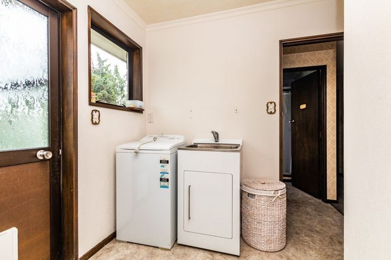 Photo of property in 47 Eglinton Street, Winton, 9720