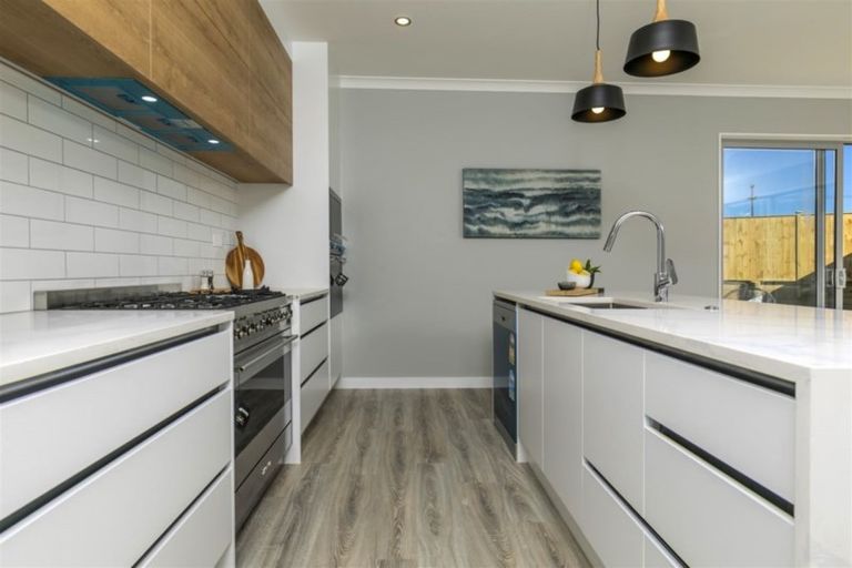 Photo of property in 3 Gemscott Crescent, Huapai, Kumeu, 0810