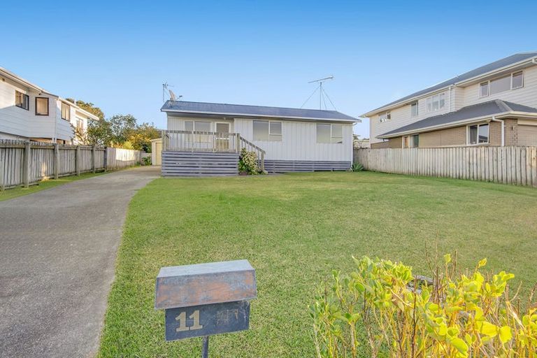 Photo of property in 11 Kawau View Road, Snells Beach, 0920